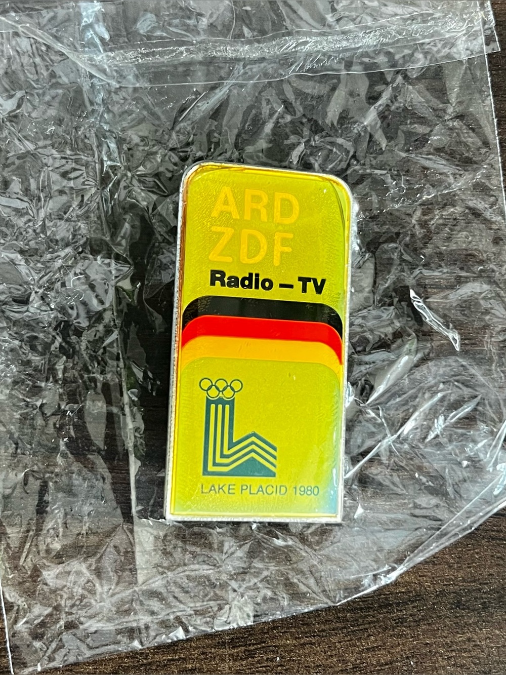 Vintage ARD ZDF German Radio TV Lake Placid 1980 Olympic Games Media Pin